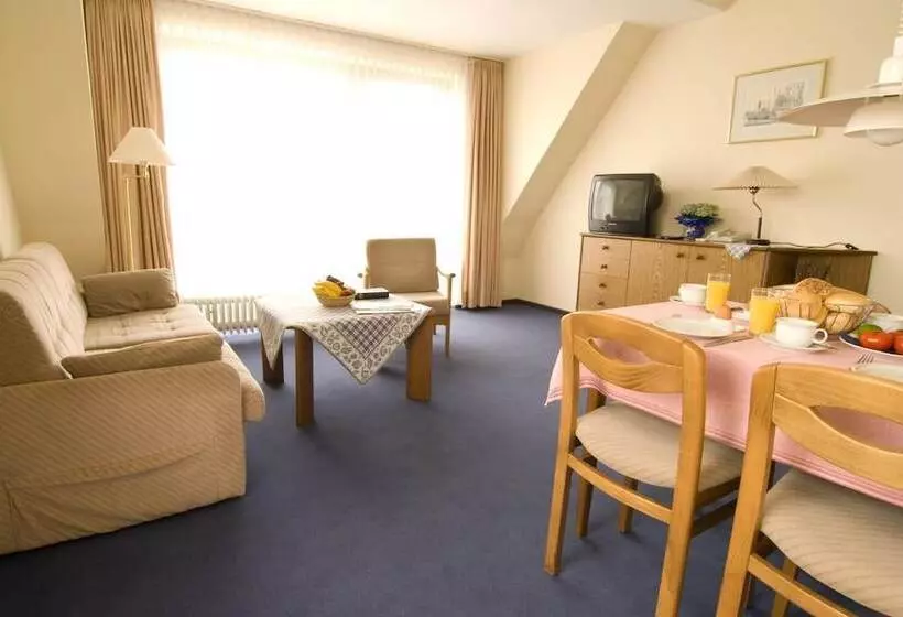 Hotelli Appartementhaus Alt Büsum