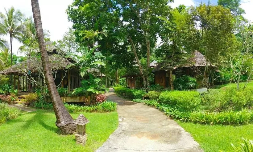 ホテル Dala Hide Away Chiang Rai