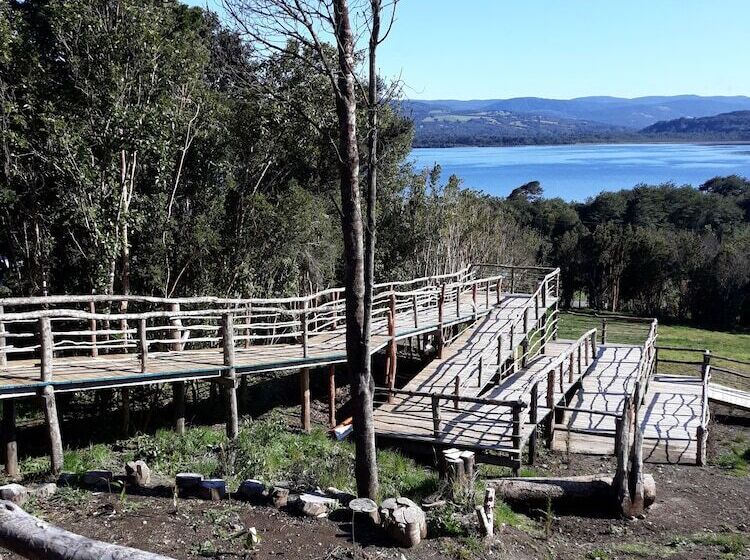 Hotel Huillín Lodge