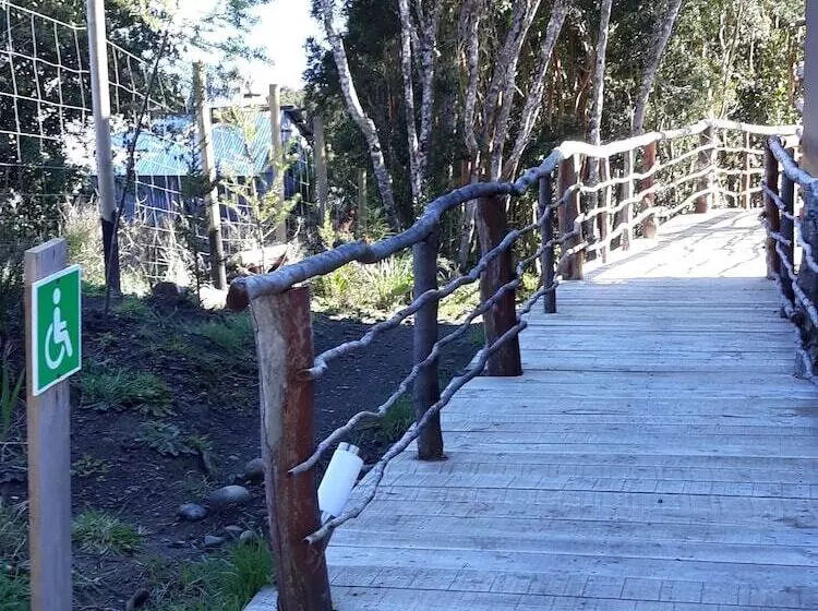 Hotelli Huillín Lodge