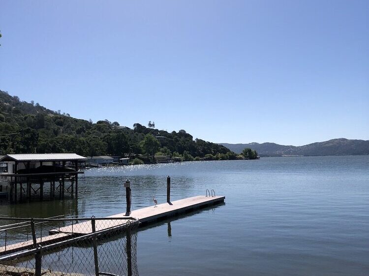 酒店 Indian Beach Resort