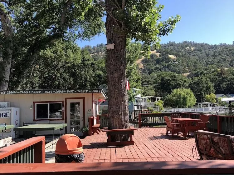 Hotelli Indian Beach Resort