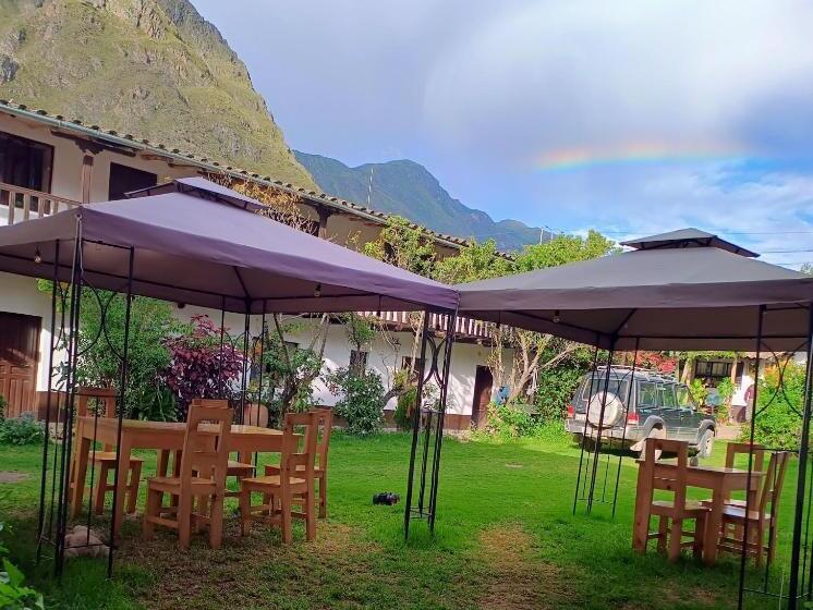 Отель Sequeiros Garden