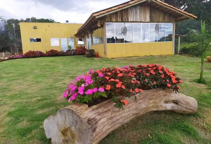 Hotelli Pousada Mirante Dos Ipês