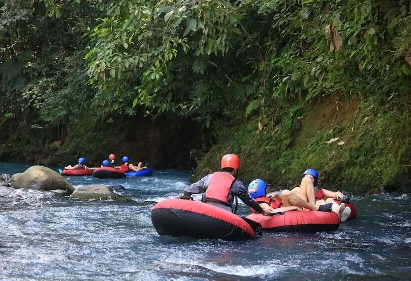 Hotelli Sueño Real Rio Celeste