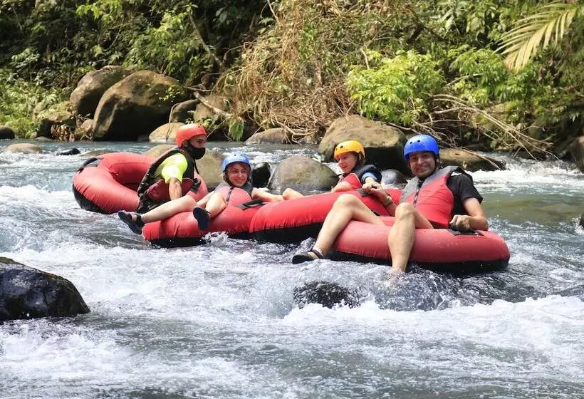 Hotelli Sueño Real Rio Celeste