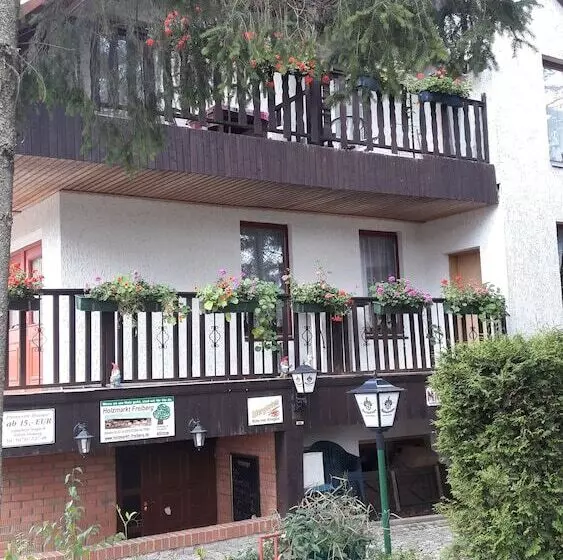 ホテル Zur Schmiede