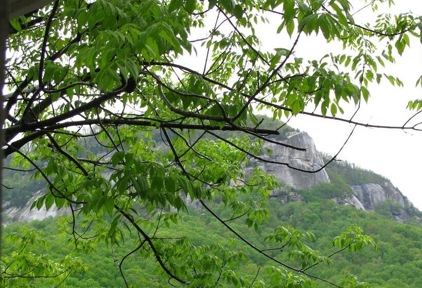 فندق على الطريق Chimney Rock Inn