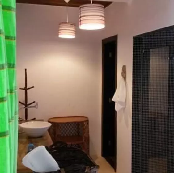 Majatalo Guest House Da Lui