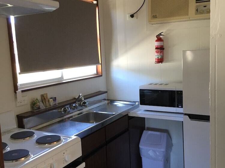 Yarrawonga Riverlands Tourist Park