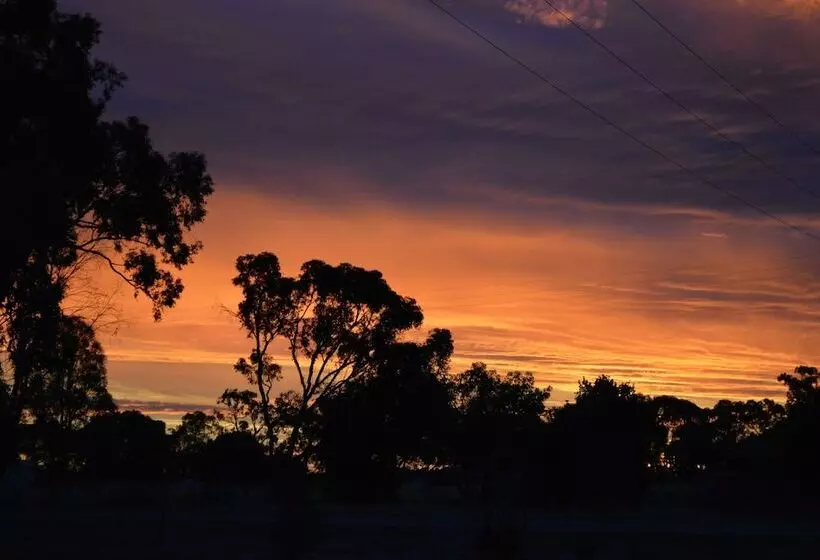 Yarrawonga Riverlands Tourist Park
