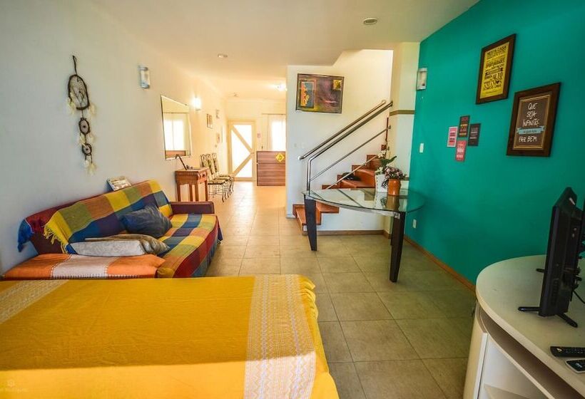 Banana House Sea Shore Hostel