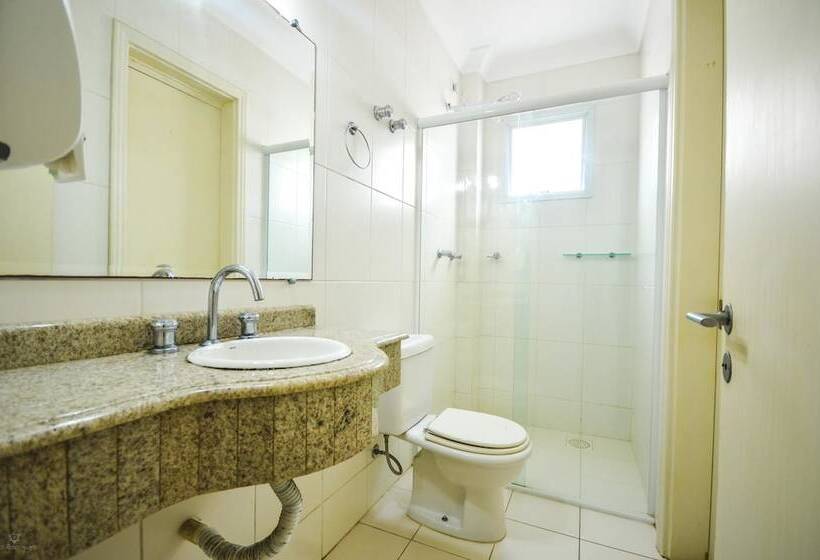 Banana House Sea Shore Hostel