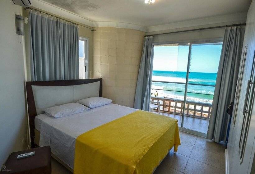 Banana House Sea Shore Hostel