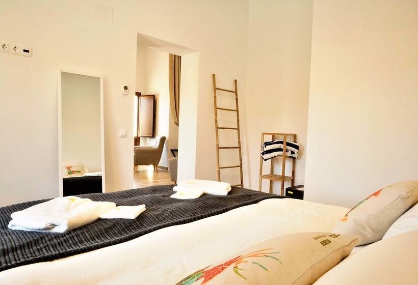 مبيت وإفطار El Amparo