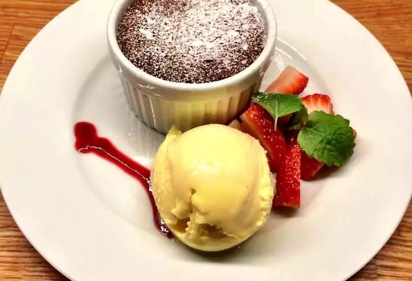 Byvägen 30 Bed & Breakfast