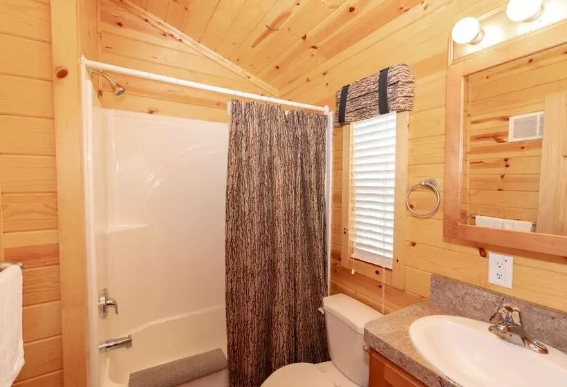 Frontier Town Campground