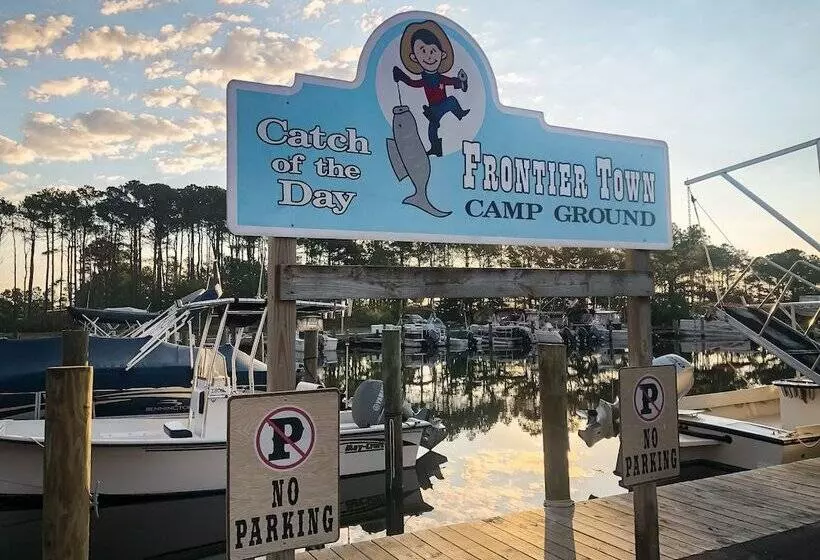 Frontier Town Campground