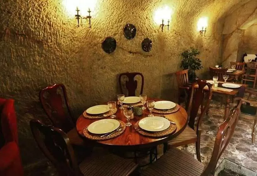 Hotelli Canela Cave