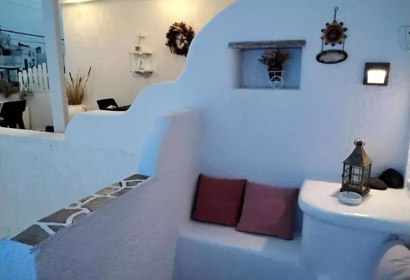 هتل Ios Resort