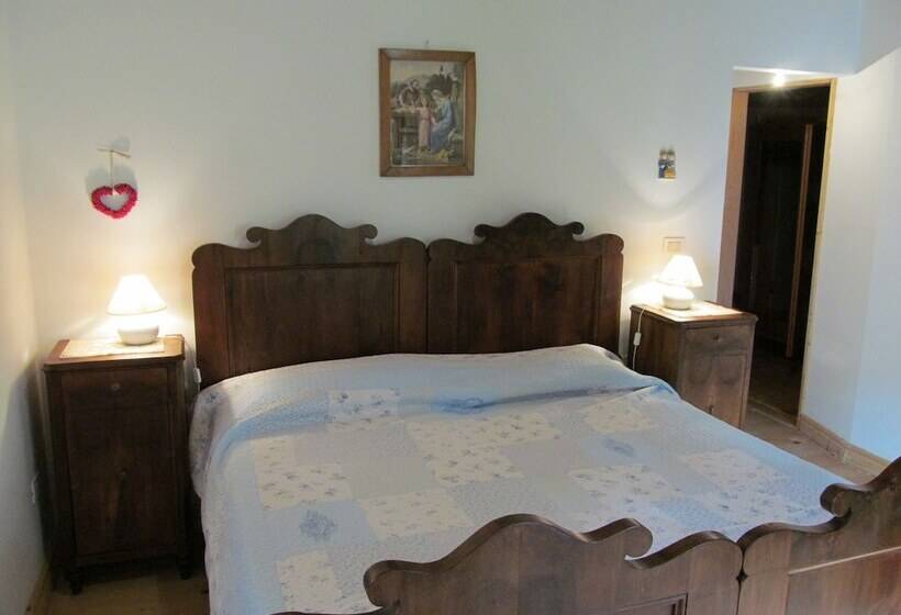 בית מלון כפרי Casa Delser