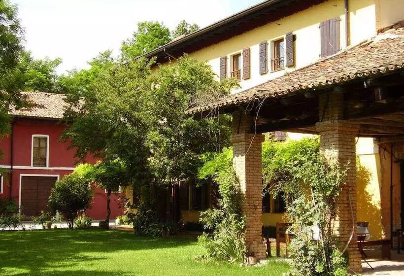 هتل روستایی Casa Delser