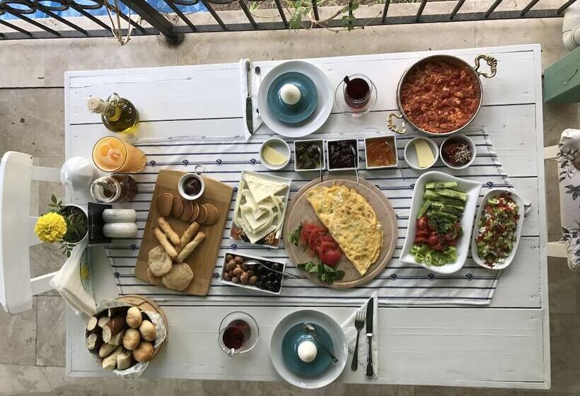 בית מלון כפרי Ruzgaralti Alacati