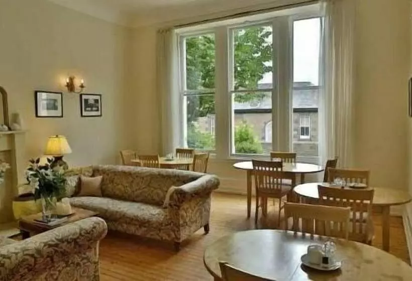 Hotel The Grampian