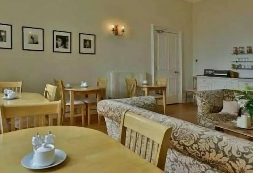 Hotel The Grampian