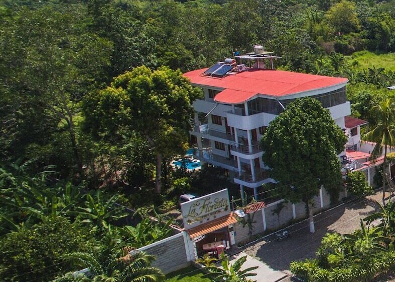 La Floresta Tarapoto Hostal