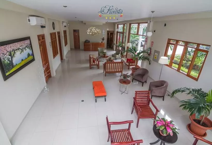 La Floresta Tarapoto Hostal