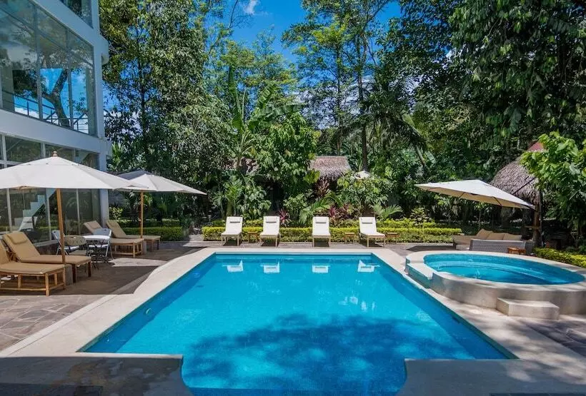 La Floresta Tarapoto Hostal