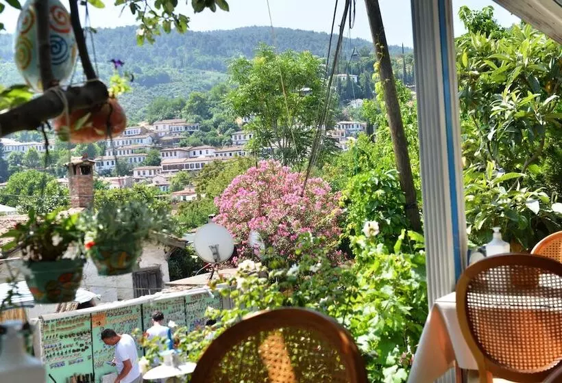 Sirincem Pension