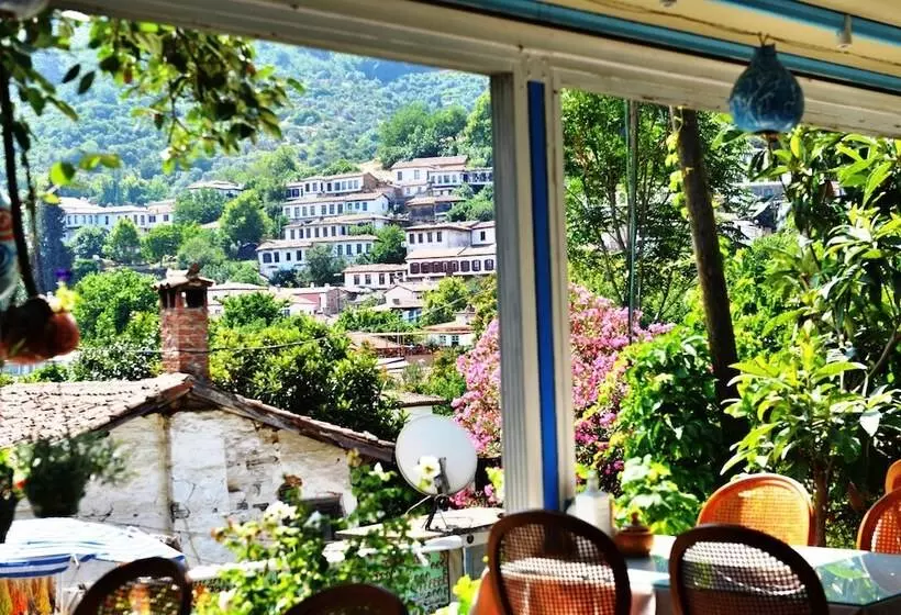 Sirincem Pension