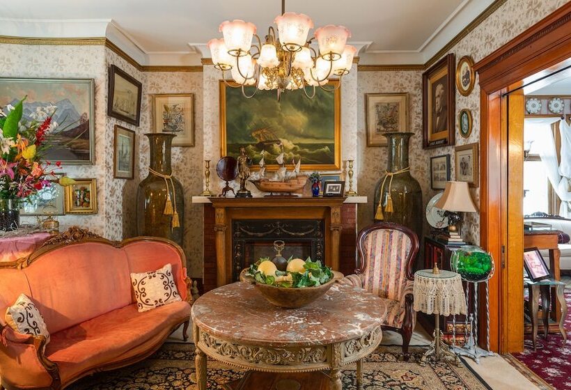 The Dempsey Manor Bed & Breakfast Inn