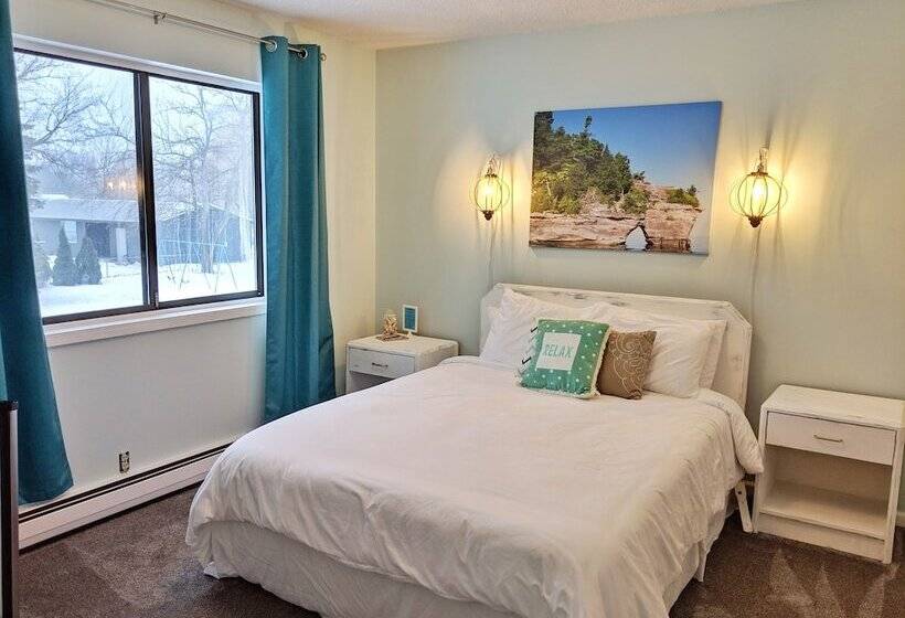 مبيت وإفطار Hop & Vine Inn