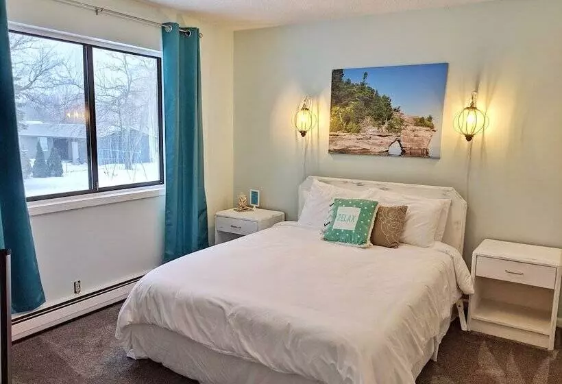 Aamiaismajoitus (B&B) Hop & Vine Inn