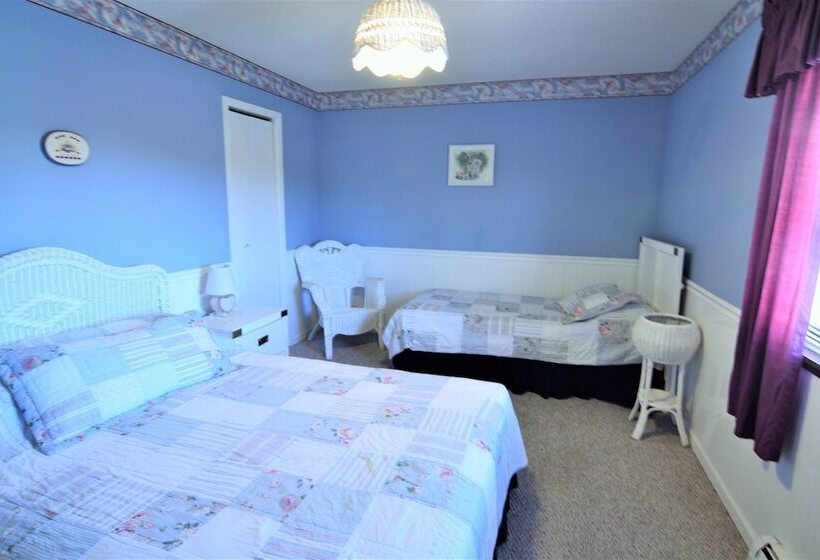 مبيت وإفطار Hop & Vine Inn