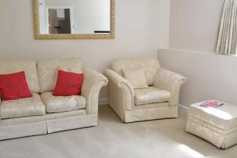 ベッドアンドブレックファースト The Greyhound   Winterborne Kingston