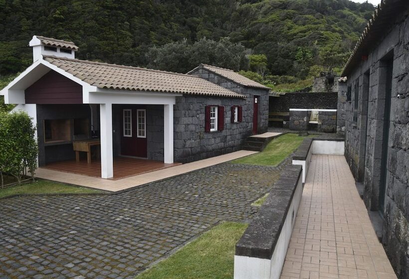 Casas Da Fajã
