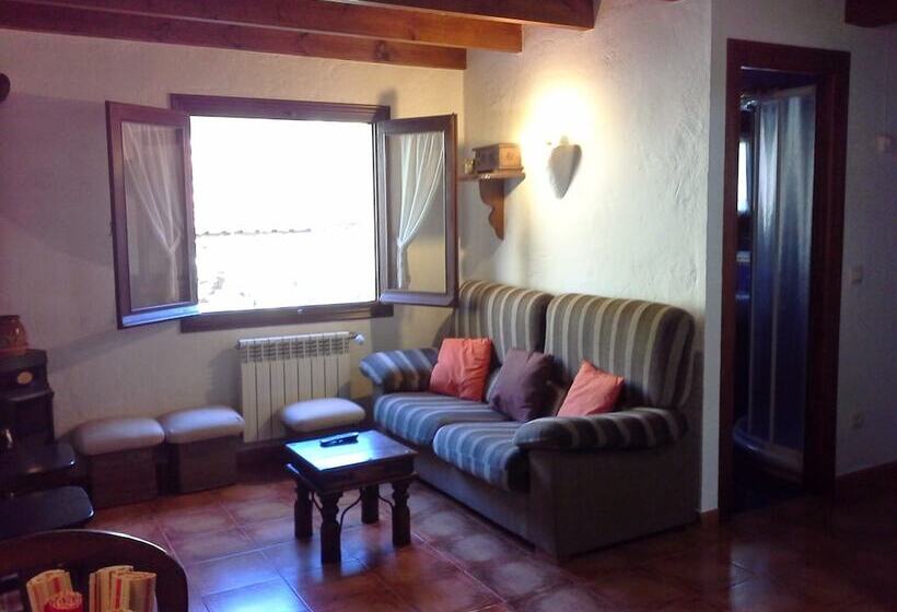 Conjunto De Turismo Rural La Tablá