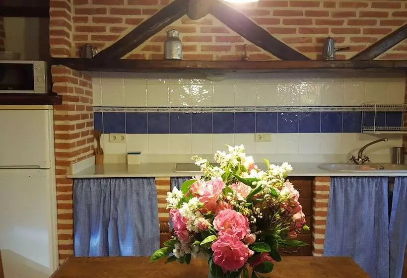 Conjunto De Turismo Rural La Tablá
