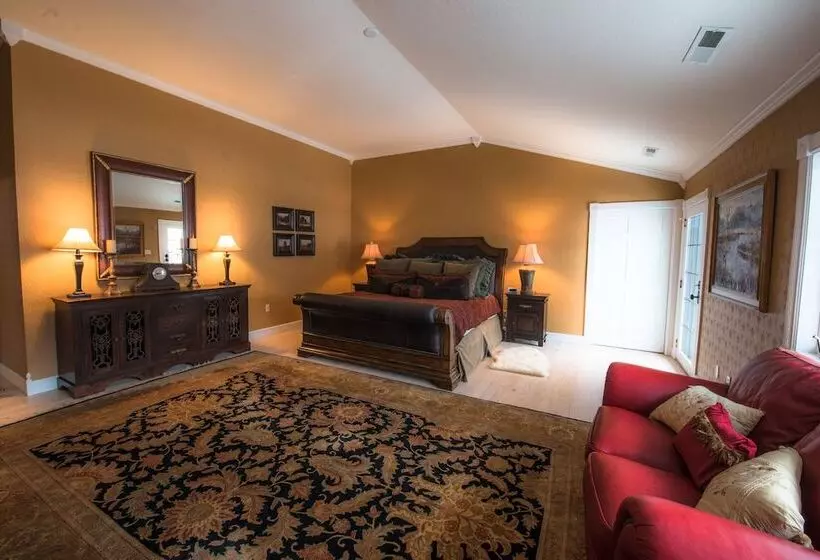 ホテル Erik S Ranch