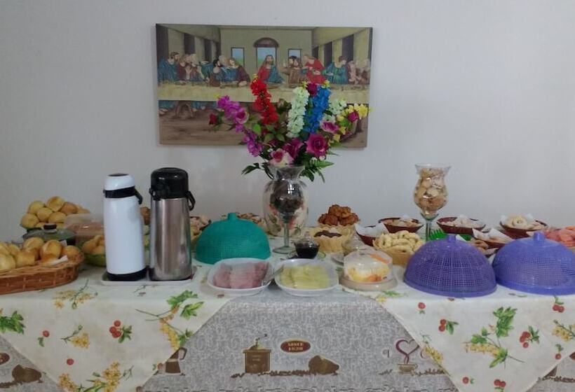 هتل Flor De Pequi Pousada