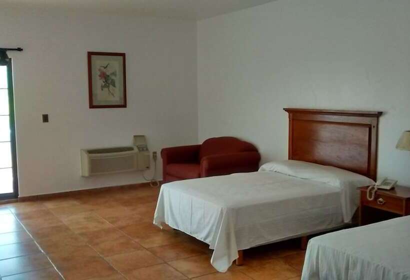 בית מלון כפרי Resort Mision Del Mar