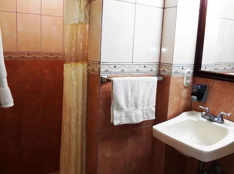 Hotelli Suites Los Jicaros