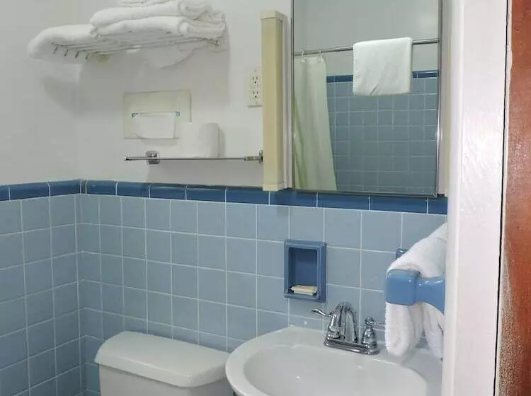 Motelli The Golden Inn