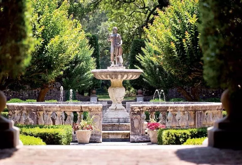 Majatalo Cameron House Inn