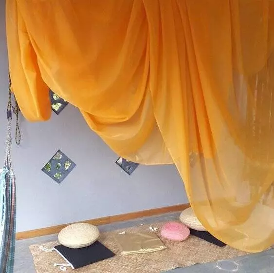 Majatalo Complexo Halley