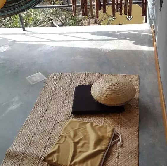 Majatalo Complexo Halley